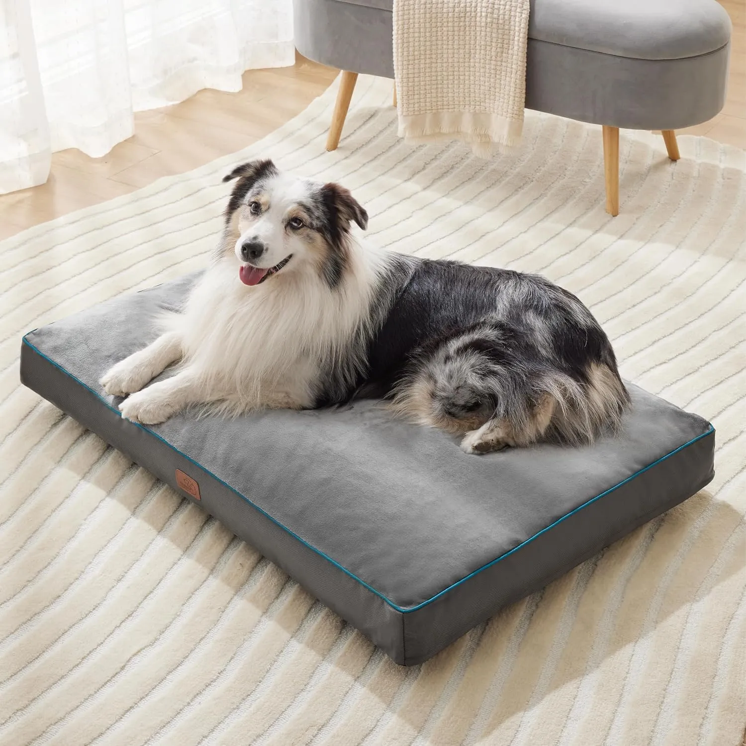 Bedsure XL Washable Dog Crate Bed - 4 Inch Thicken Up to 90lbs Waterproof Pet Mat Pillows with Removable Washable Cover, Grey