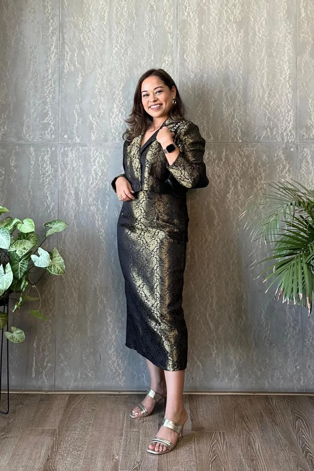 DYNAMIC Pencil Skirt and Jacket